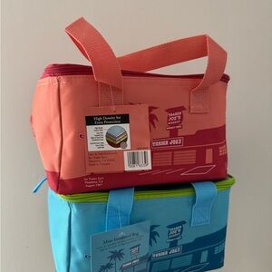 NEW TRADER JOES LIMITED EDITION MINI INSULATED BAGS PEACH+SEA BLUE SET OF 2 NWT